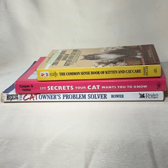 Bundle of 3 Cat Books - Picture 9 of 13